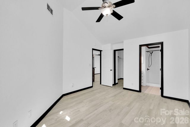 18755 Vineyard Point Lane, Cornelius, NC 28031