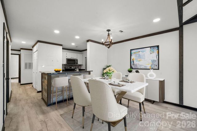 18755 Vineyard Point Lane, Cornelius, NC 28031
