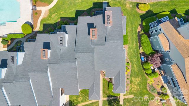 18755 Vineyard Point Lane, Cornelius, NC 28031