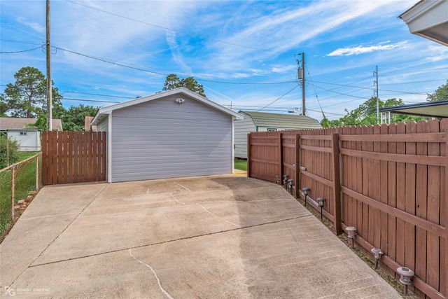 3002 June Lane, Bossier City, LA 71112