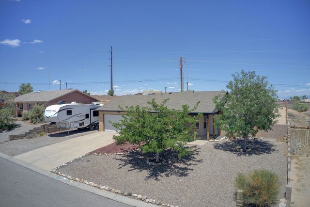 4937 Chromium Drive NE, Rio Rancho, NM 87124