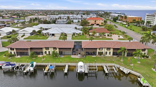 208 LEWIS CIRCLE A1, Punta Gorda, FL 33950