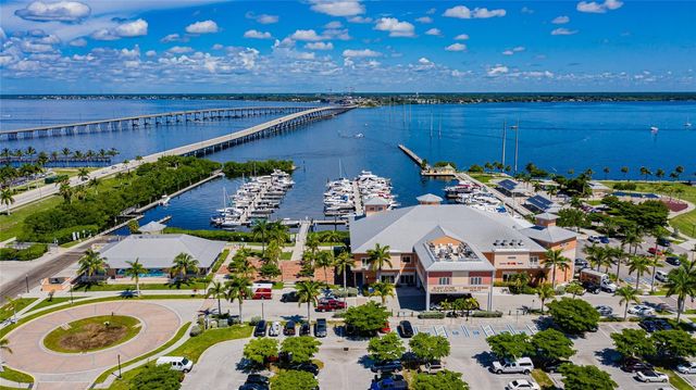 208 LEWIS CIRCLE A1, Punta Gorda, FL 33950