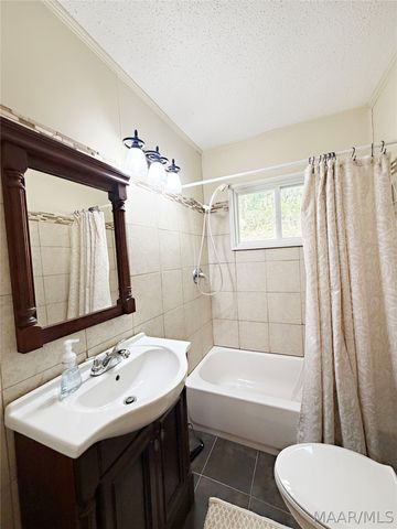 30 Hill Drive, Eclectic, AL 36024