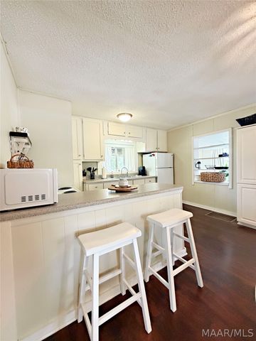 30 Hill Drive, Eclectic, AL 36024