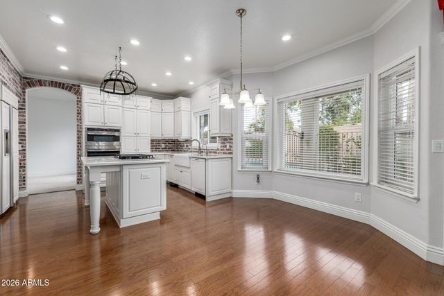 1111 N ALBA Circle, Mesa, AZ 85213