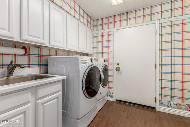 1111 N ALBA Circle, Mesa, AZ 85213