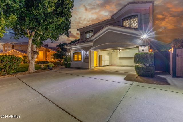 1111 N ALBA Circle, Mesa, AZ 85213