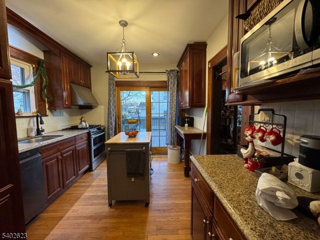 246 Prospect Ave, North Arlington Boro, NJ 07031