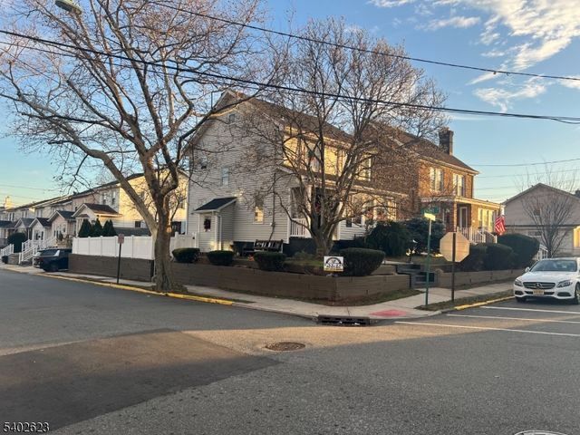 246 Prospect Ave, North Arlington Boro, NJ 07031