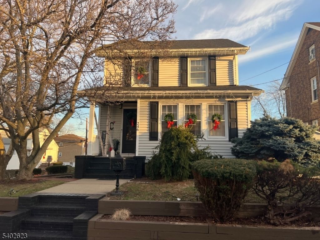 246 Prospect Ave, North Arlington Boro, NJ 07031