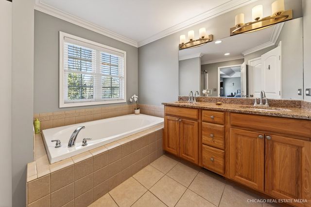 6119 Sands Road, Crystal Lake, IL 60014