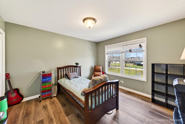 6119 Sands Road, Crystal Lake, IL 60014