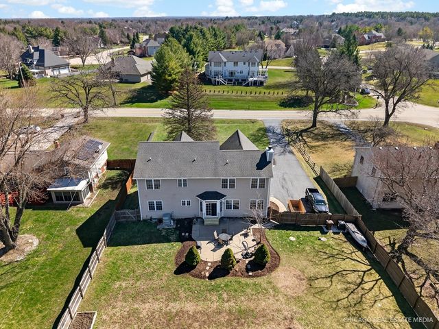 6119 Sands Road, Crystal Lake, IL 60014