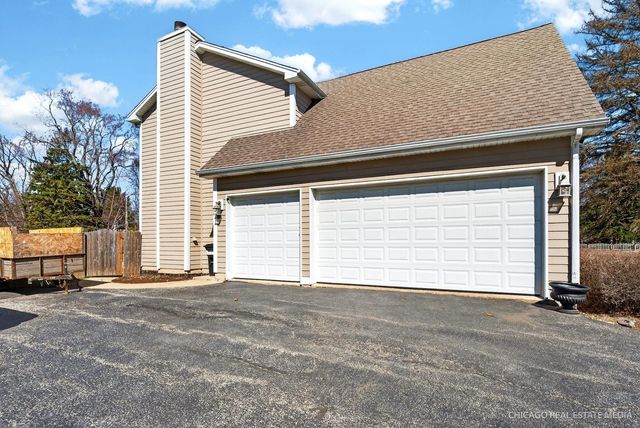 6119 Sands Road, Crystal Lake, IL 60014