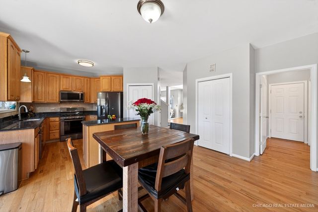 6119 Sands Road, Crystal Lake, IL 60014