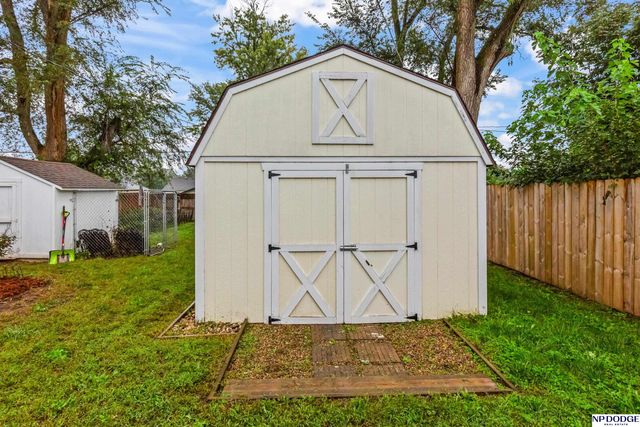 2807 Crawford Street, Bellevue, NE 68005
