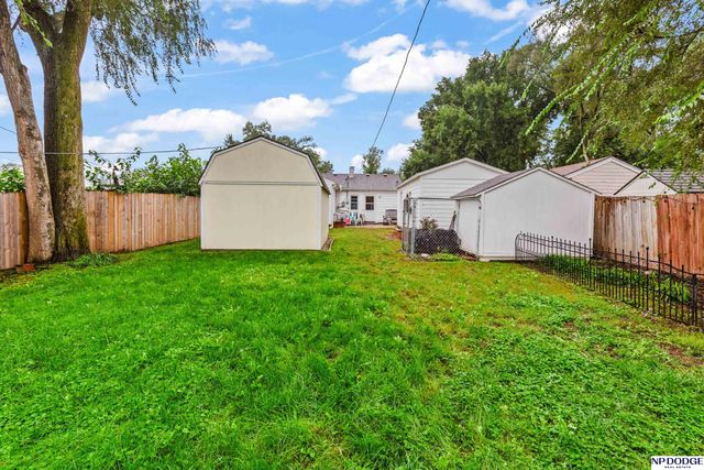 2807 Crawford Street, Bellevue, NE 68005