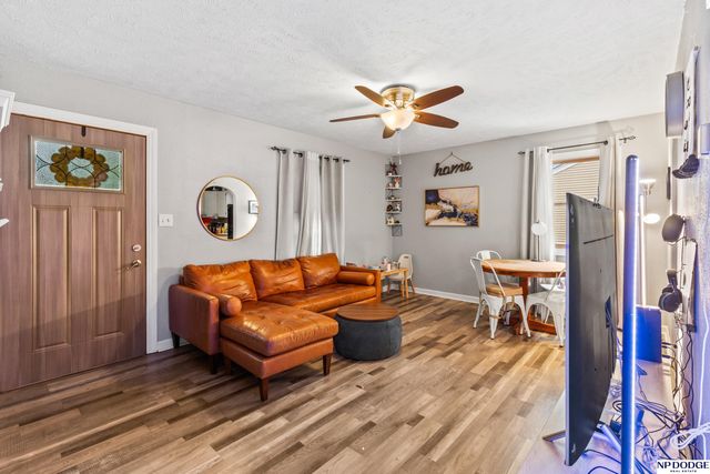 2807 Crawford Street, Bellevue, NE 68005