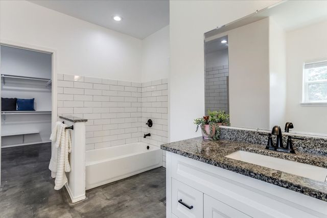 1409 County Road 913, Burleson, TX 76028