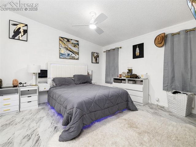 279 E Kipling Drive, Pueblo West, CO 81007