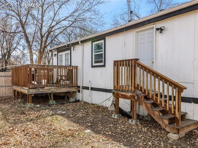 279 E Kipling Drive, Pueblo West, CO 81007