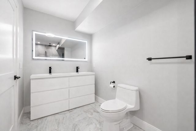 113-115 Falcon St 113-3, Boston, MA 02128