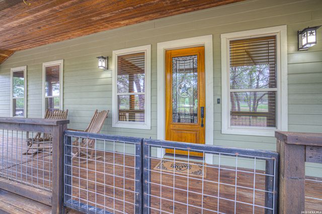 285 Rangeland, Seguin, TX 78155