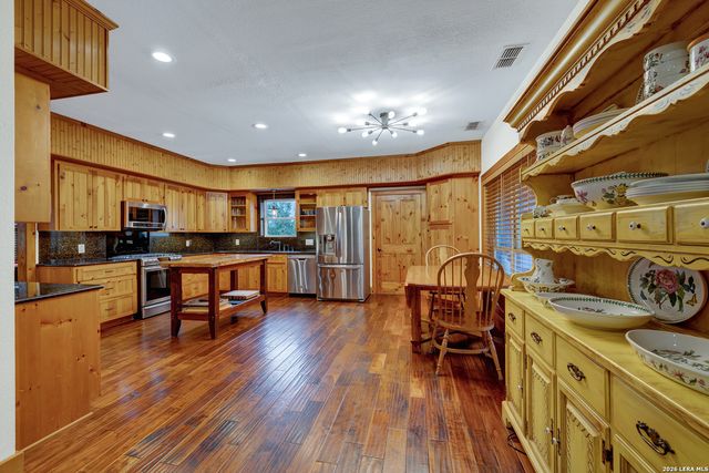 285 Rangeland, Seguin, TX 78155