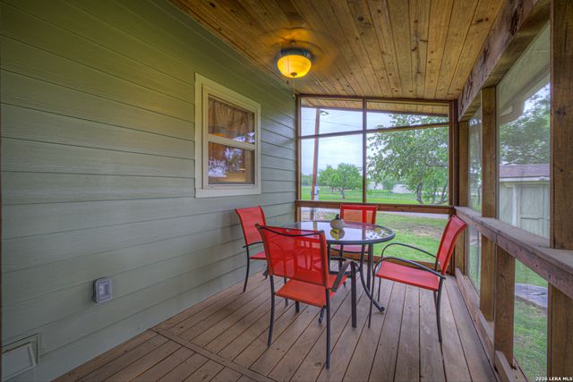 285 Rangeland, Seguin, TX 78155
