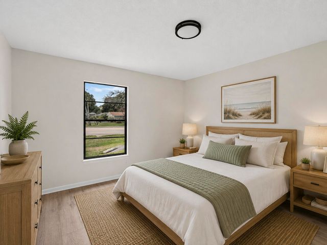 2575 1st Place, Vero Beach, FL 32962