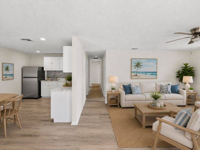 2575 1st Place, Vero Beach, FL 32962