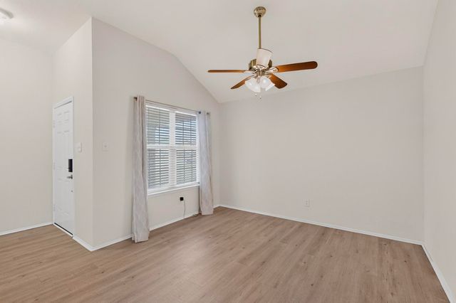 507 Oxford Loop, Princeton, TX 75407