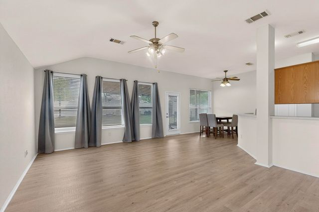 507 Oxford Loop, Princeton, TX 75407