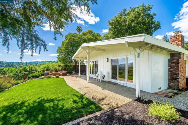 11 Dale Court, Lafayette, CA 94595