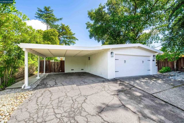 11 Dale Court, Lafayette, CA 94595