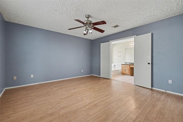 319 Richvale Lane, Houston, TX 77598