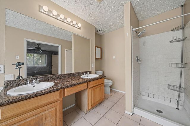 319 Richvale Lane, Houston, TX 77598