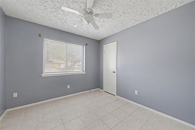 319 Richvale Lane, Houston, TX 77598