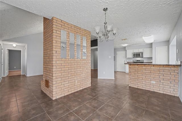 319 Richvale Lane, Houston, TX 77598