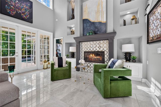 4660 LAUREL OAK LANE NE, St Petersburg, FL 33703