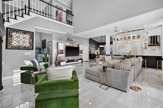 4660 LAUREL OAK LANE NE, St Petersburg, FL 33703