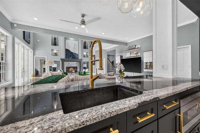 4660 LAUREL OAK LANE NE, St Petersburg, FL 33703
