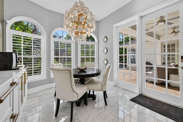 4660 LAUREL OAK LANE NE, St Petersburg, FL 33703
