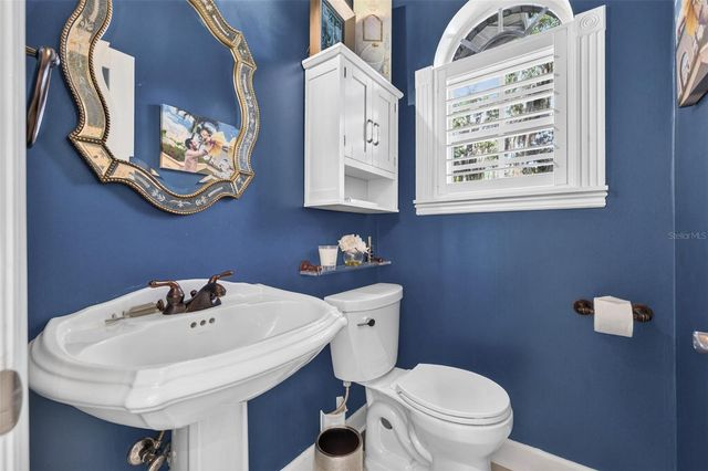 4660 LAUREL OAK LANE NE, St Petersburg, FL 33703