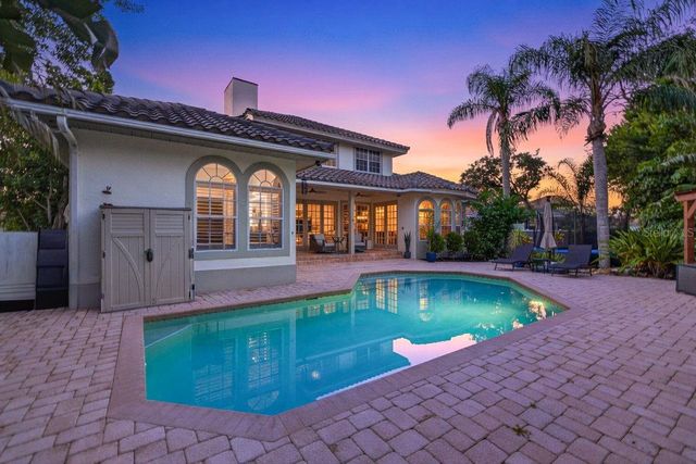 4660 LAUREL OAK LANE NE, St Petersburg, FL 33703