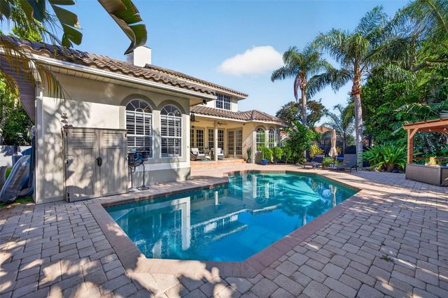 4660 LAUREL OAK LANE NE, St Petersburg, FL 33703