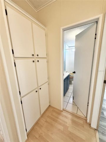 110 MOUNT CURVE AVENUE NE 16, St Petersburg, FL 33702