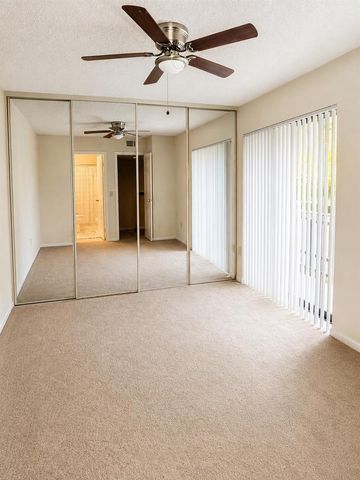 865 Blue Ridge Circle, West Palm Beach, FL 33409