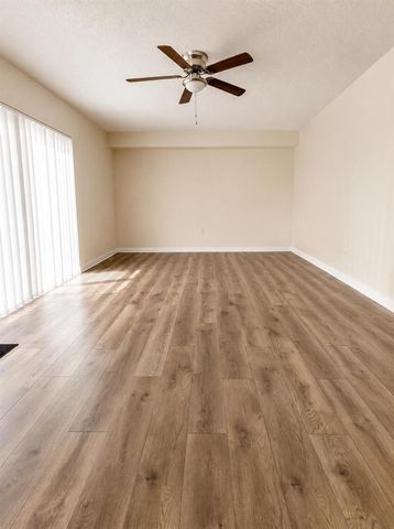 865 Blue Ridge Circle, West Palm Beach, FL 33409